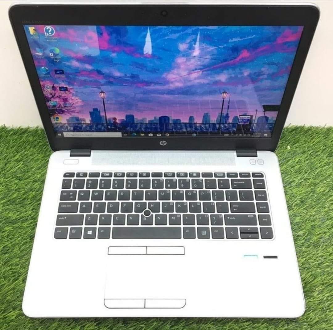 Hp Elitebook 840 G3 Core i7, 8gb ram, 256gb ssd, 14inch silver color Ultrabook Laptop
